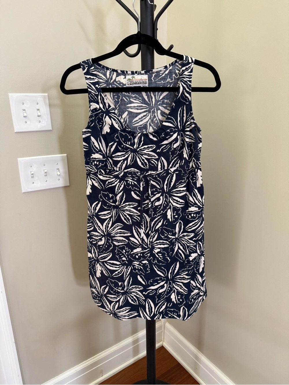 Patagonia Pataloha Navy & Cream Floral Scoop-Neck Mini Dress